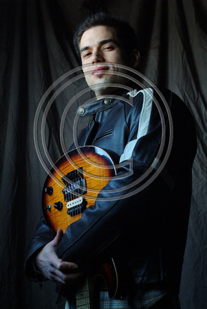 Mark Rizzo, guitarist